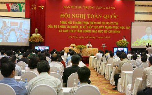 Movement to follow President Ho Chi Minh’s moral example reviewed - ảnh 2